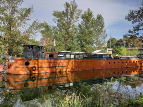 Appartement atypique indépendant sur péniche